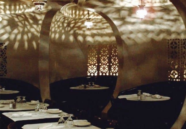 Sayat-Nova-Restaurant-Interiors